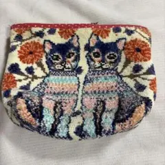 PAUL & JOE LA MAISON 猫柄ポーチのサムネイル