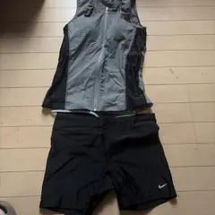 Nike スポーツ用水着セット グレー/ブラック