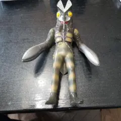 ウルトラマン　バルタン星人　フィギュア