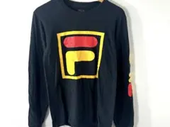 FILA ロゴプリント 長袖Tシャツ ブラック