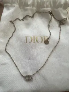 Dior ゴールド ネックレス ロゴモチーフ