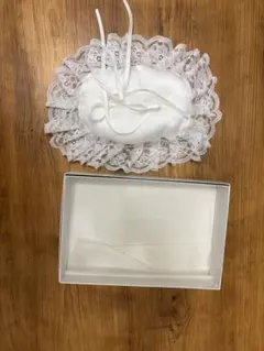 ホワイト レース付きリングピロー ボックス付き