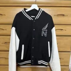 NAUTICA スタジャン ブラック×ホワイト Lのサムネイル