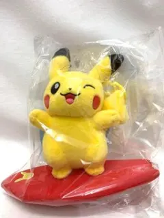 限定サーファーピカチュウ 】ぬいぐるみ サーフボード付き - メルカリ