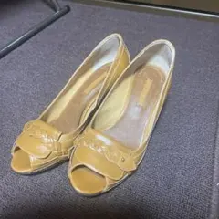 REGAL イエロー オープントゥ 中ヒール