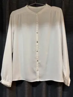 【10/10まで】 Honeys ノーカラー 長袖 ブラウス オフィス 白 M
