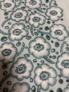 ミナペルホネン⚮̈candy flower⚮̈刺繍生地 希少はぎれ*220 - メルカリ