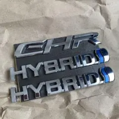 トヨタ C-HR HYBRID エンブレムセット