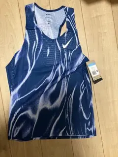 新品　ナイキ　エアロスイフト　ランニングシャツ