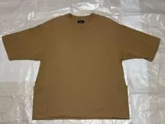BEAMS サイドポケット ルーズ Tシャツ　SAND Mのサムネイル