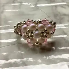 ハンドメイドビーズリング　パール　ピンク　シルバー　スワロフスキー