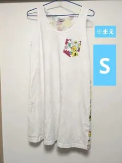☆春夏の合わせ服に☆RODEO CROWNS フラワープリント タンクトップのサムネイル
