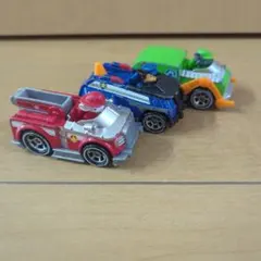 パウパトロール　ミニカー　マーシャル　チェイス　ロッキーのサムネイル