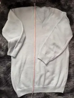 ライトブルー Vネック ニットセーター