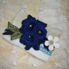 ネイビーブルーの花モチーフポケットティッシュケース、ハンドメイド