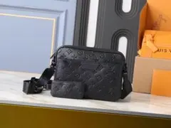 ルイ・ヴィトン ブラック メッセンジャーバッグ