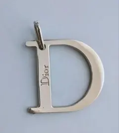 Dior Dロゴ チャーム ペンダントトップ