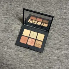 NARS ヴァワヤジュール　アイシャドウパレット1193