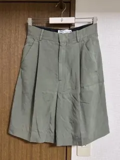 ZARA カーキハーフパンツ