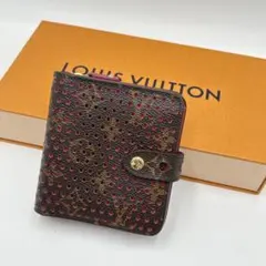 ❣️ルイヴィトン❣️モノグラムペルフォ•二つ折り財布コンパクトジップ【極美品】