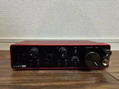 Focusrite Scarlett 2i2 オーディオインターフェイスのサムネイル