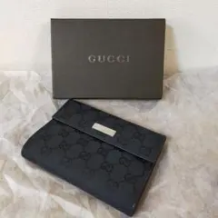 GUCCI GGキャンバス パスケース パスポートケース 二つ折り