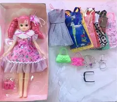 タカラトミー リカちゃん ✨コスメチックピンク Ｎｏ.15 着せ替えセットつき✨