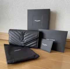 Saint Laurent Paris ラージフラップウォレット
