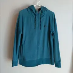 ★今月末までセール★　アンダーアーマー パーカー　LGサイズ