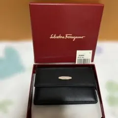新品Ferragamoフェラガモ 名刺入れ　カードケース　黒レザーのサムネイル