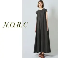 【N.O.R.C】Aラインノースリーブワンピースのサムネイル