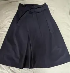 【美品】UNTITLED ネイビーフレアスカート Ｌサイズ