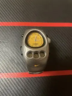NIKE gsx titanium 時計 黄色 動作確認済みのサムネイル