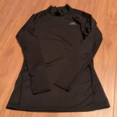 ティゴラ　インナーシャツ