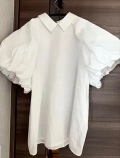ヨーコチャン　パフスリーブブラウス