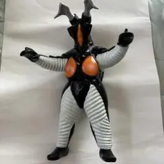 ウルトラ大怪獣シリーズ5000宇宙恐竜 ゼットン(三代目) - メルカリ