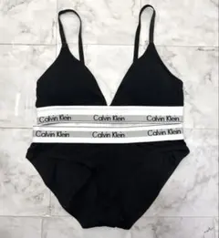 Calvin Klein 上下セット