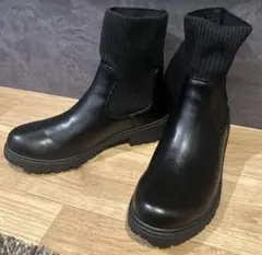 Item thumbnail for item 168bec4d-29b7-41e2-b79d-41b3b2d8fd11