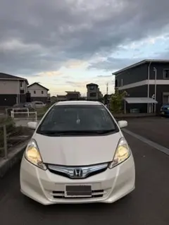 ホンダ フィット ハイブリッドのサムネイル