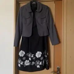 フォーマルスーツ　7号サイズ