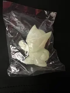 お*ら様 非売品　蓄光 ウルトラマンテオ　フィギュア デフォルメ ミニサイズのサムネイル