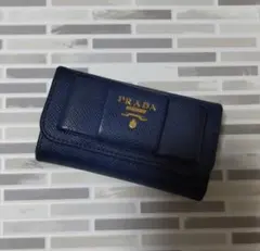 PRADA プラダ キーケース リボン