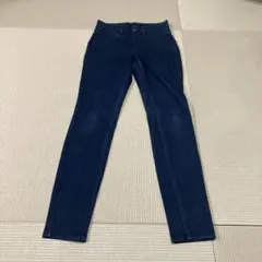 UNIQLO スキニーパンツ Sサイズ