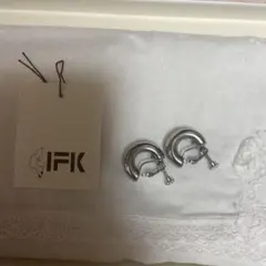 IFK シルバー系イヤリング