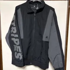 アディダス　ナイロンジャケット ウィンドブレーカー