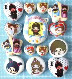 カスタムビーズ　アクリルビーズ　キャラクタービーズ　たまごっち　モンチッチ