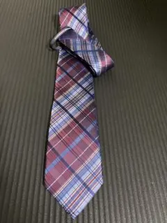 Alexander Julian ボルドーと青のチェック柄ネクタイ
