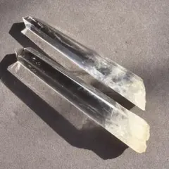 天然石　ポイント　ザンビア産ラダー入り水晶　水晶　2本セット 天然石 ポイント ザンビア産ラダー入り水晶 水晶 2本セット - メルカリ