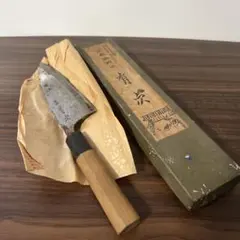 Item thumbnail for item fa92dc27-ad1b-4ebe-b500-856328d97adf