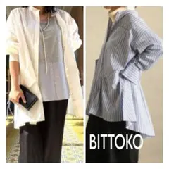 BITTOKO デザインスタンドカラーブラウスのサムネイル